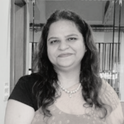 experienced MA in French IB tutor