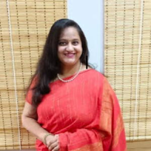 an experienced Psychology IB French B tutor